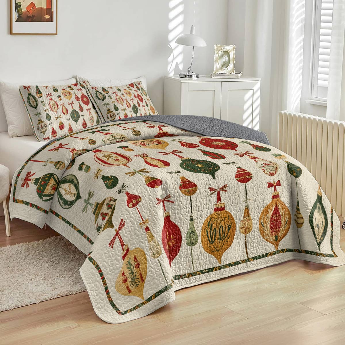 Shineful All Season Quilt 3-Piece Set - Christmas Ornaments