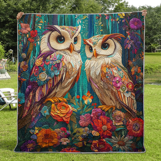 Shineful Flat Print Faux Quilt Blanket - Whimsical Owls Amidst a Kaleidoscope of Forest Blooms