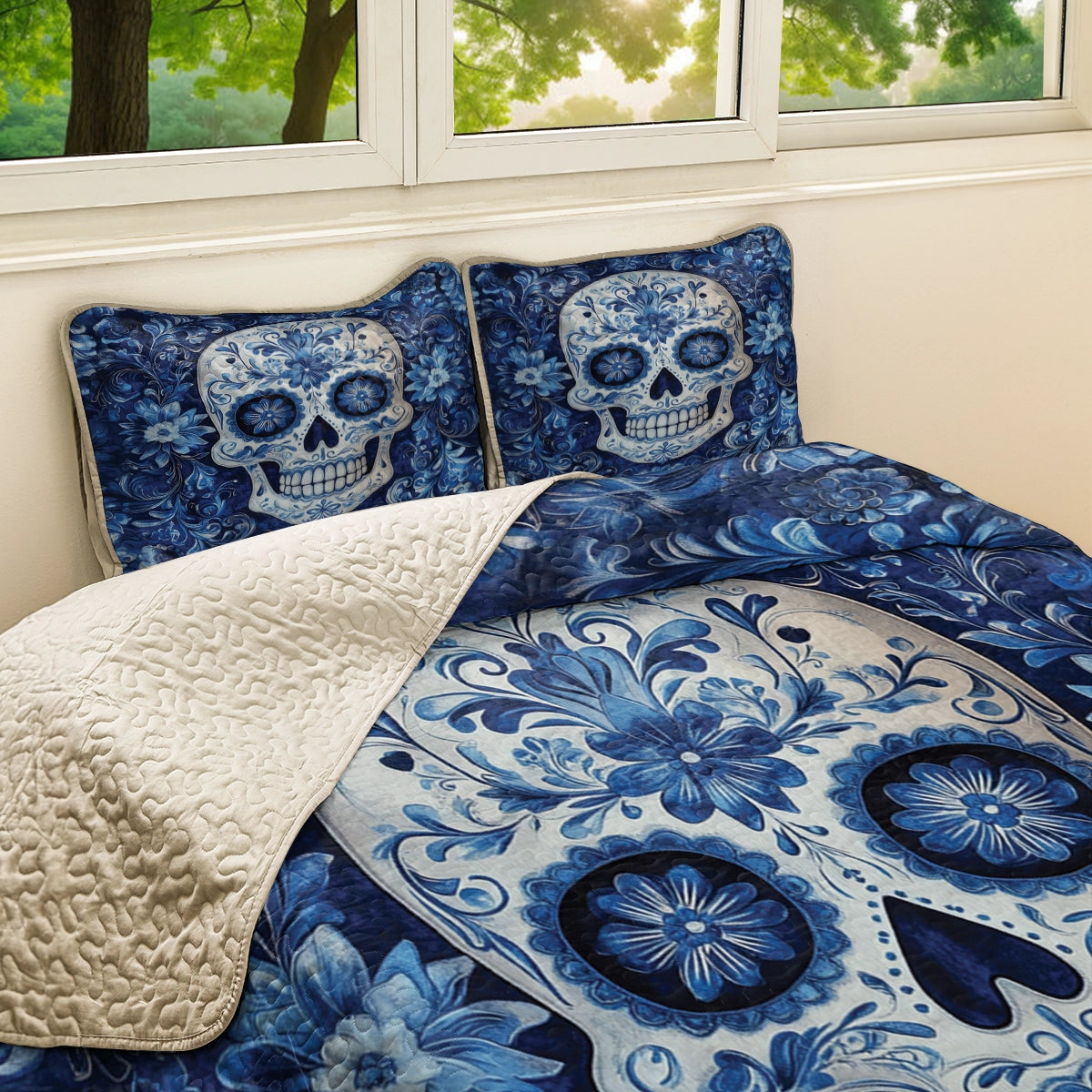 Shineful All Season Quilt 3-Piece Set - Celestial Skull Elegance