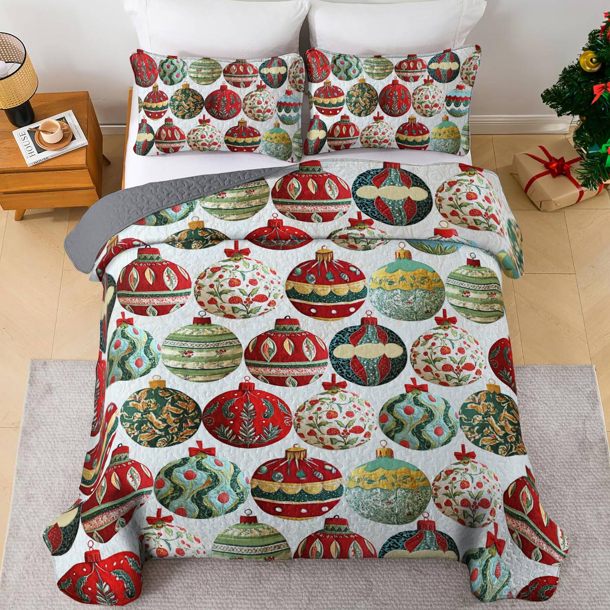 Shineful All Season Quilt 3-Piece Set Merry christmas Ornaments