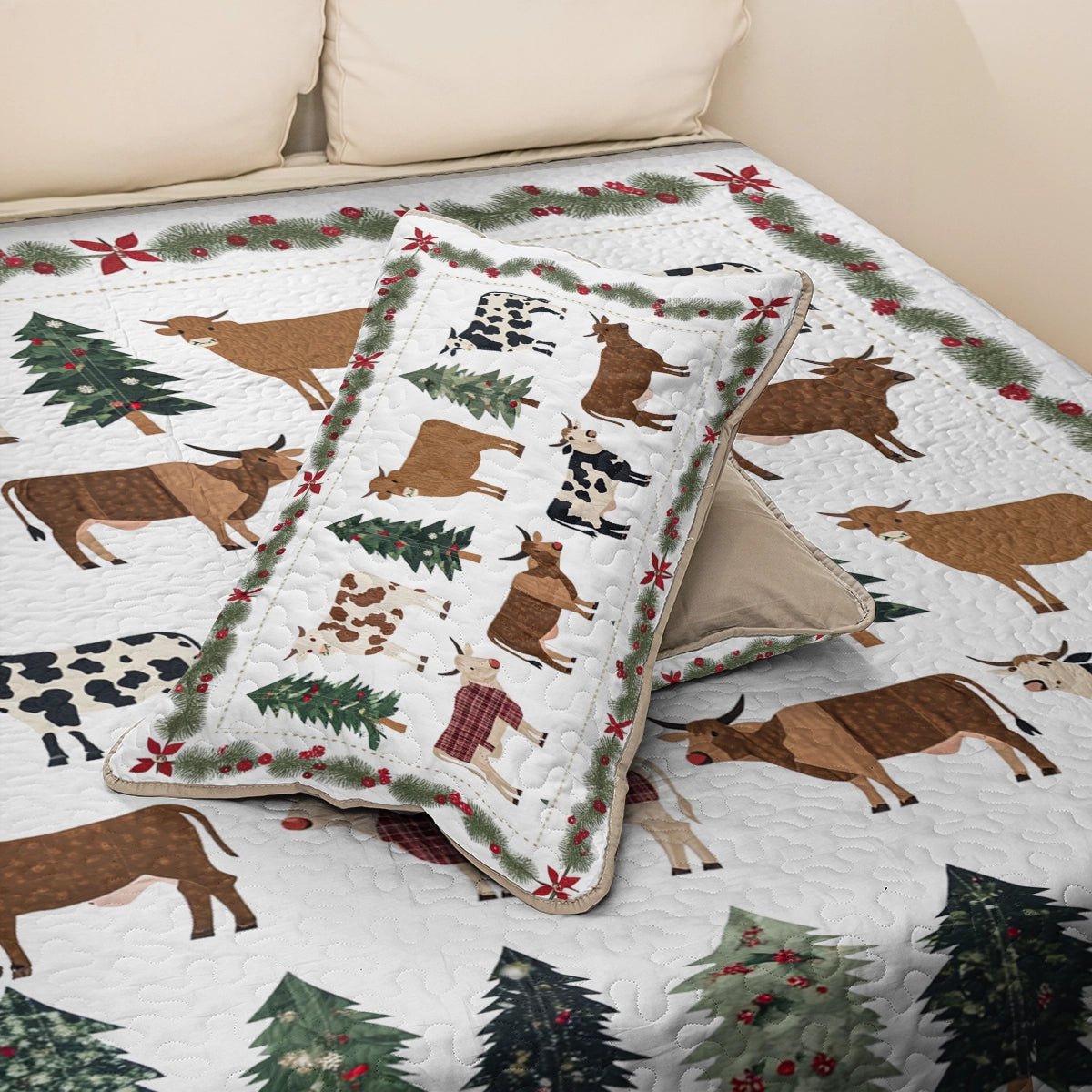 Shineful All Season Quilt 3-Piece Set Evergreen Christmas Cow