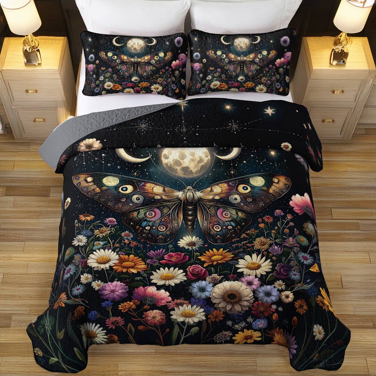 Shineful All Season Quilt 3-Piece Set Enchanted Moth