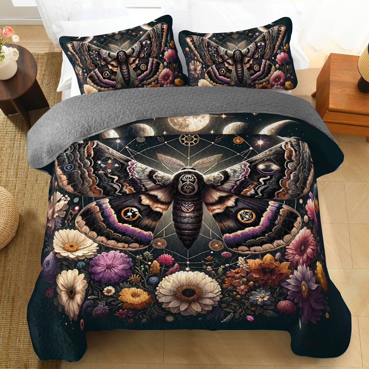 Shineful All Season Quilt 3-Piece Set Celestial Moth