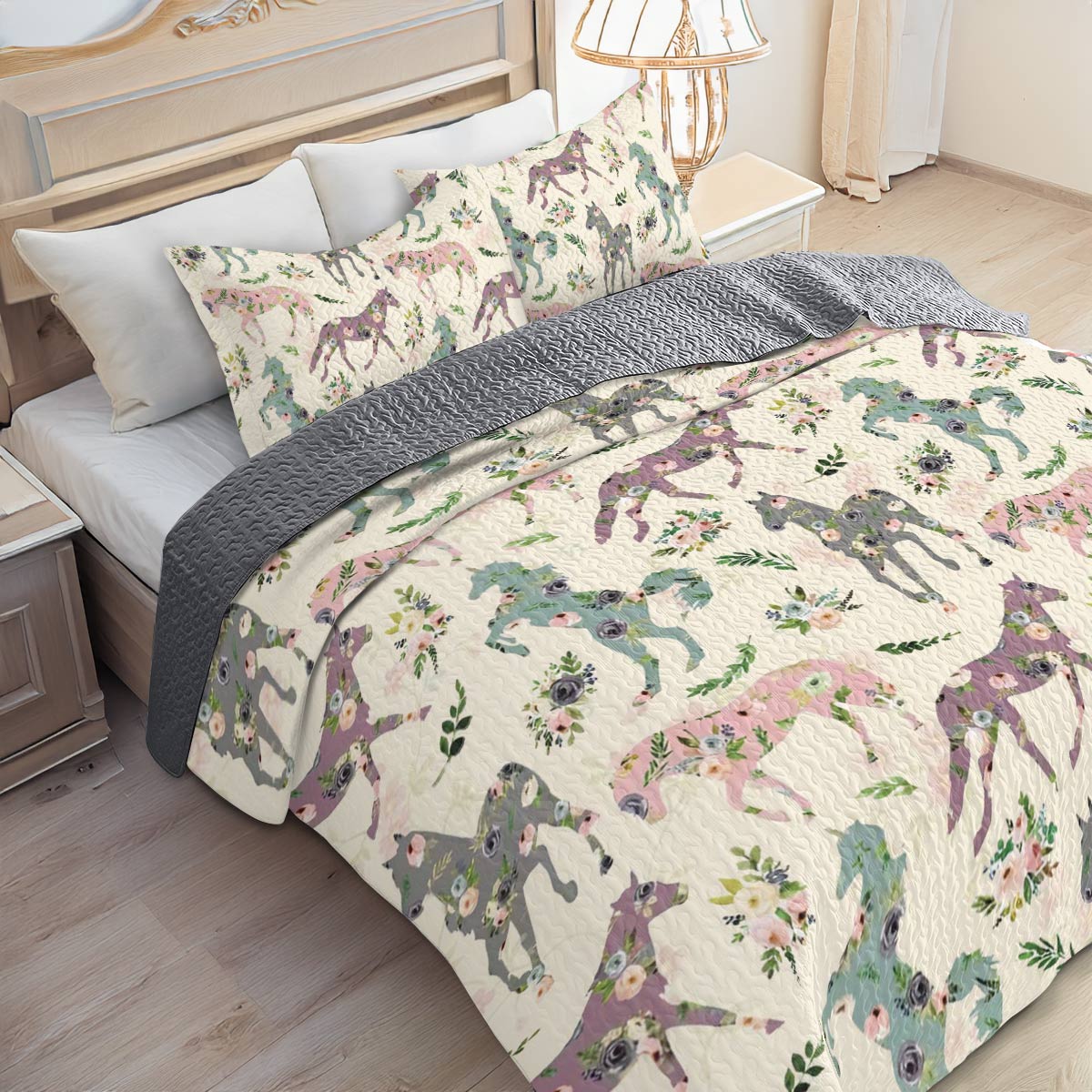 Shineful All Season Quilt 3-Piece Set Floral Horses