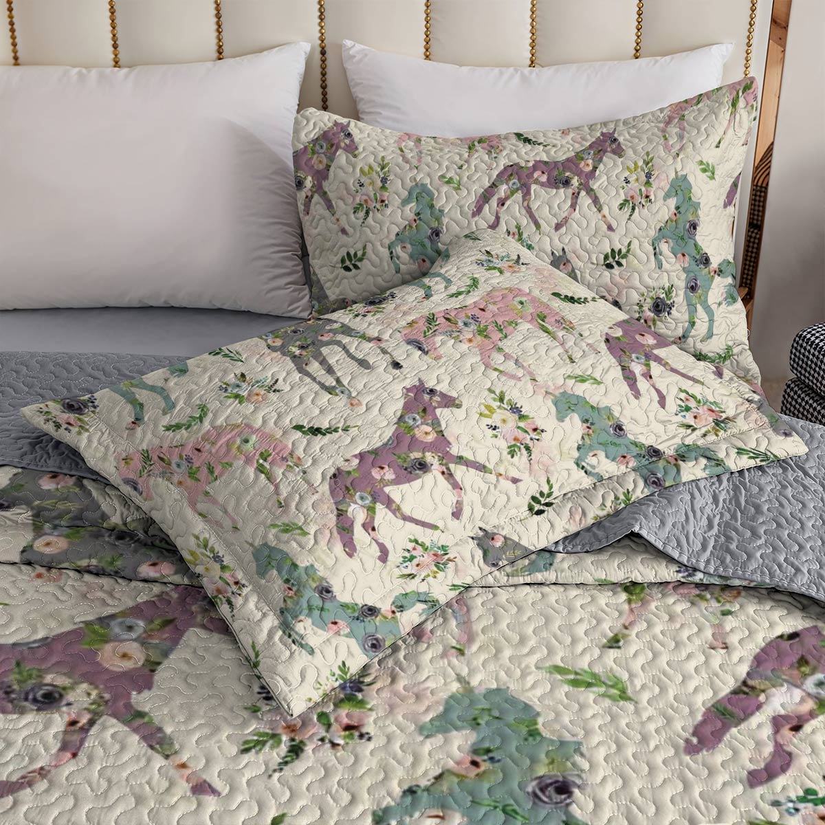 Shineful All Season Quilt 3-Piece Set Floral Horses