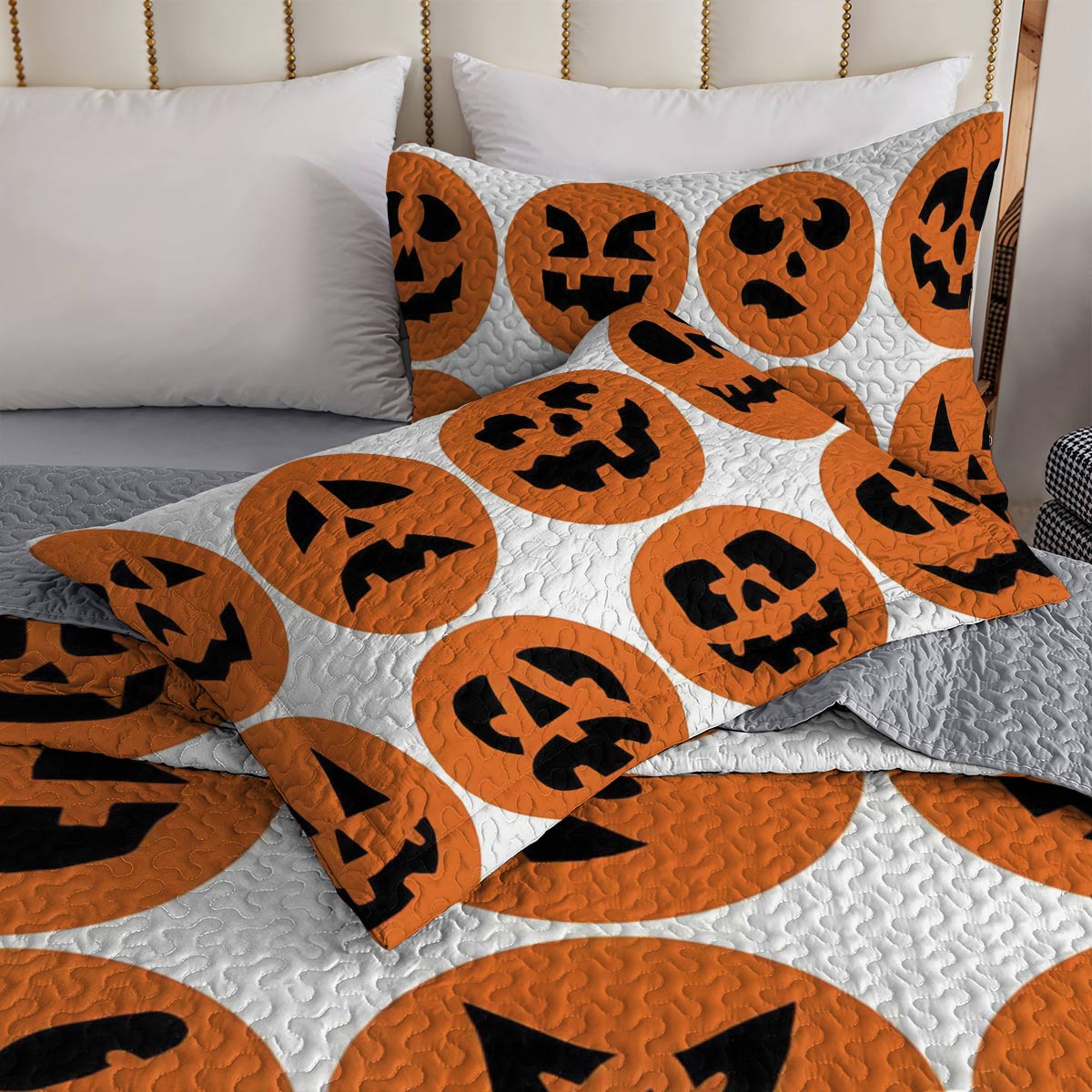 Shineful All Season Quilt 3-Piece Set Haunted Harvest