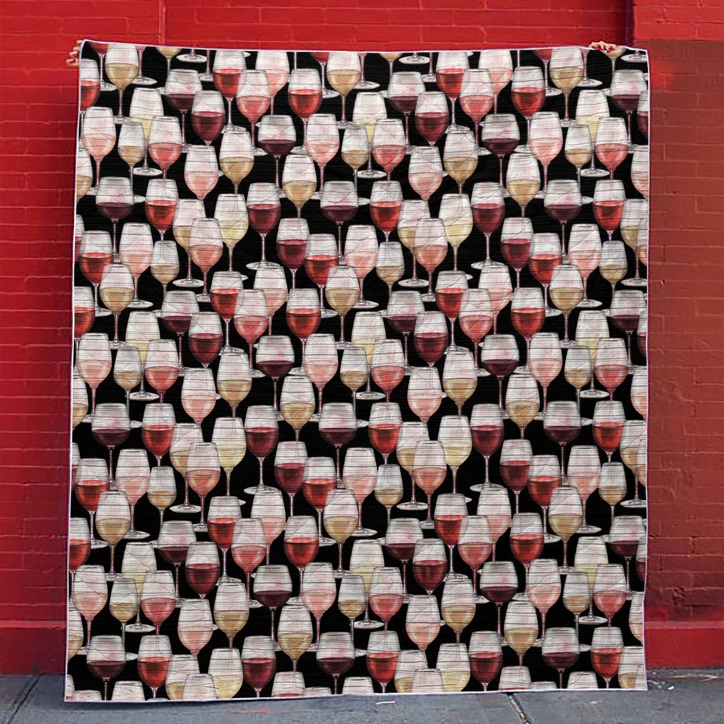 Shineful All Season Faux Quilt Wine Pattern