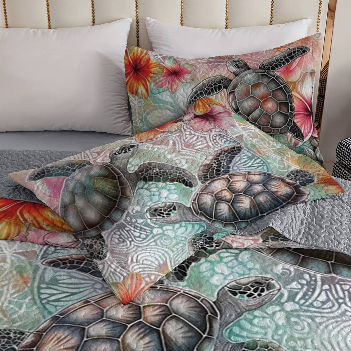 Shineful All Season Quilt 3-Piece Set Hibiscus Sea Turtles