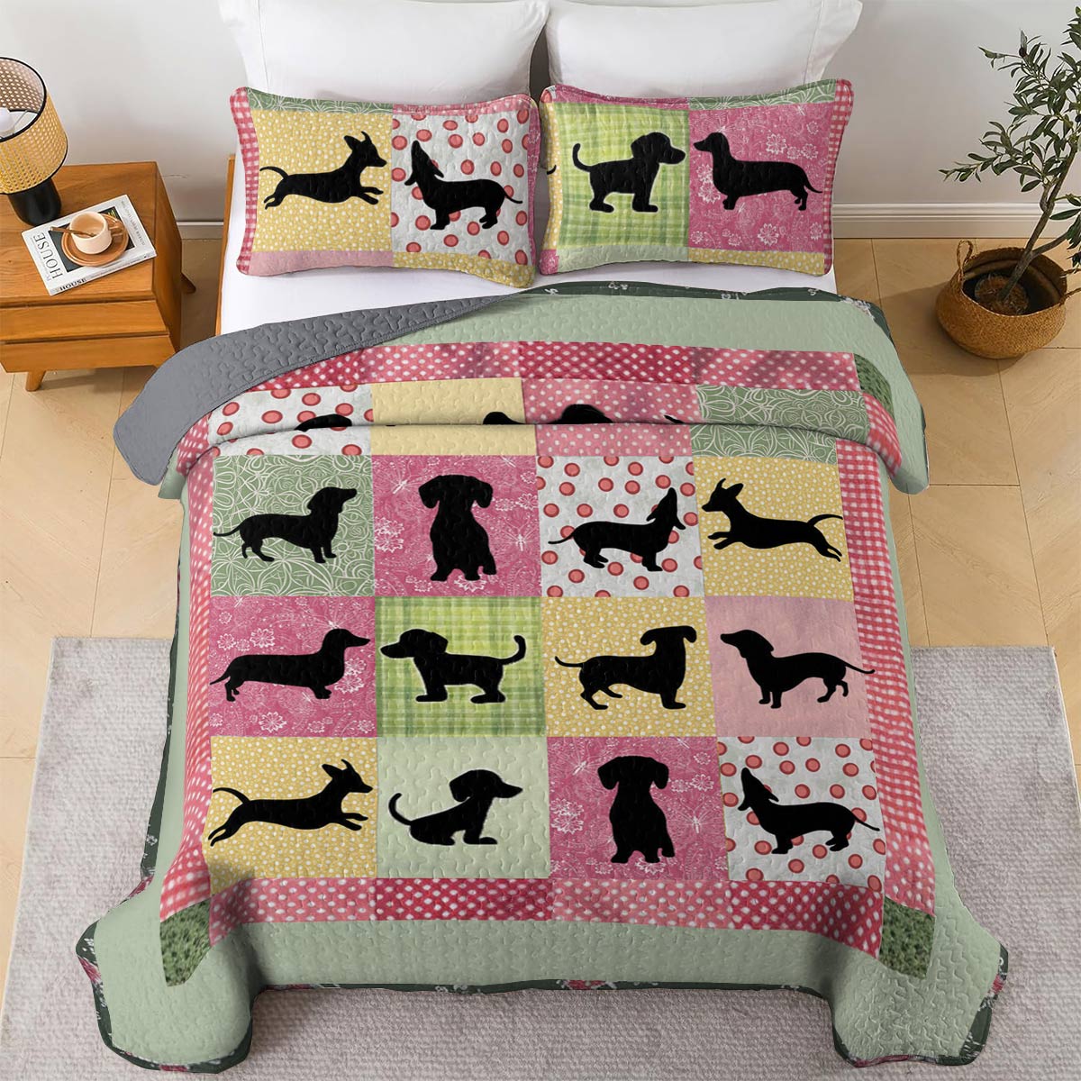 Shineful All Season Quilt 3-Piece Set Dachshund Friends