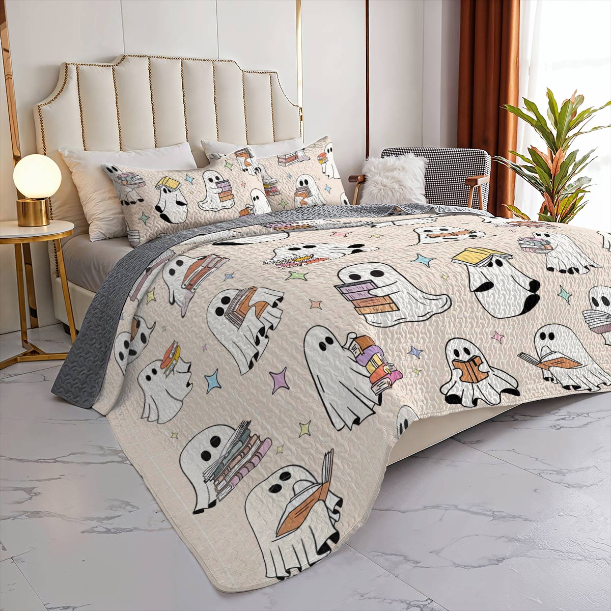 Shineful All Season Quilt 3-Piece Set Ghost Reading