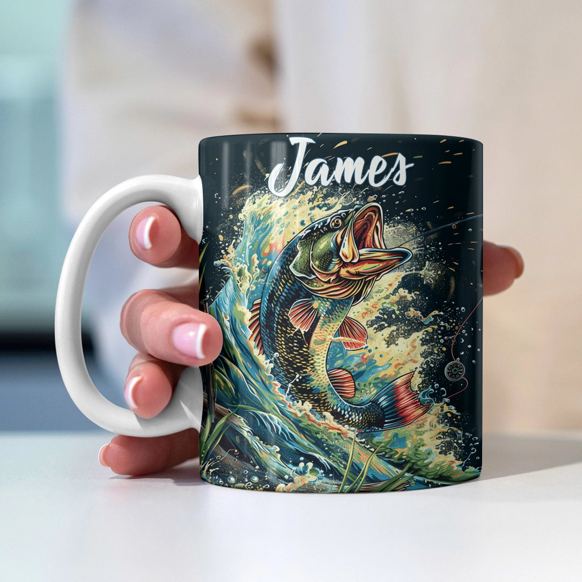 Tasse en céramique brillante Aventure de pêche personnalisée