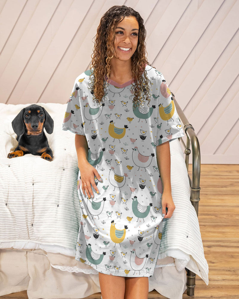 Chicken Shineful® V-Neck Nightshirts Cute Hens Hc2