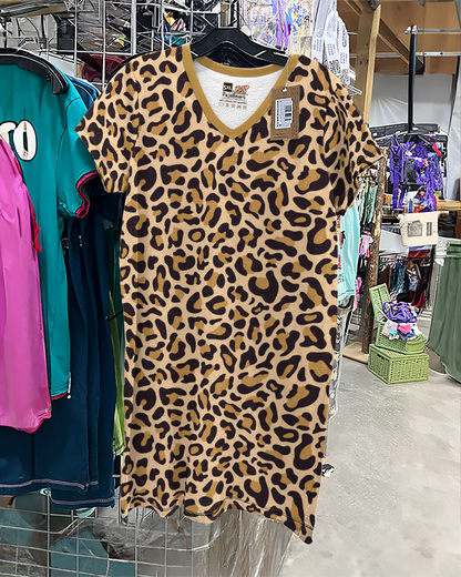 Leopard Shineful® V-Neck Nightshirts Wild Vq03