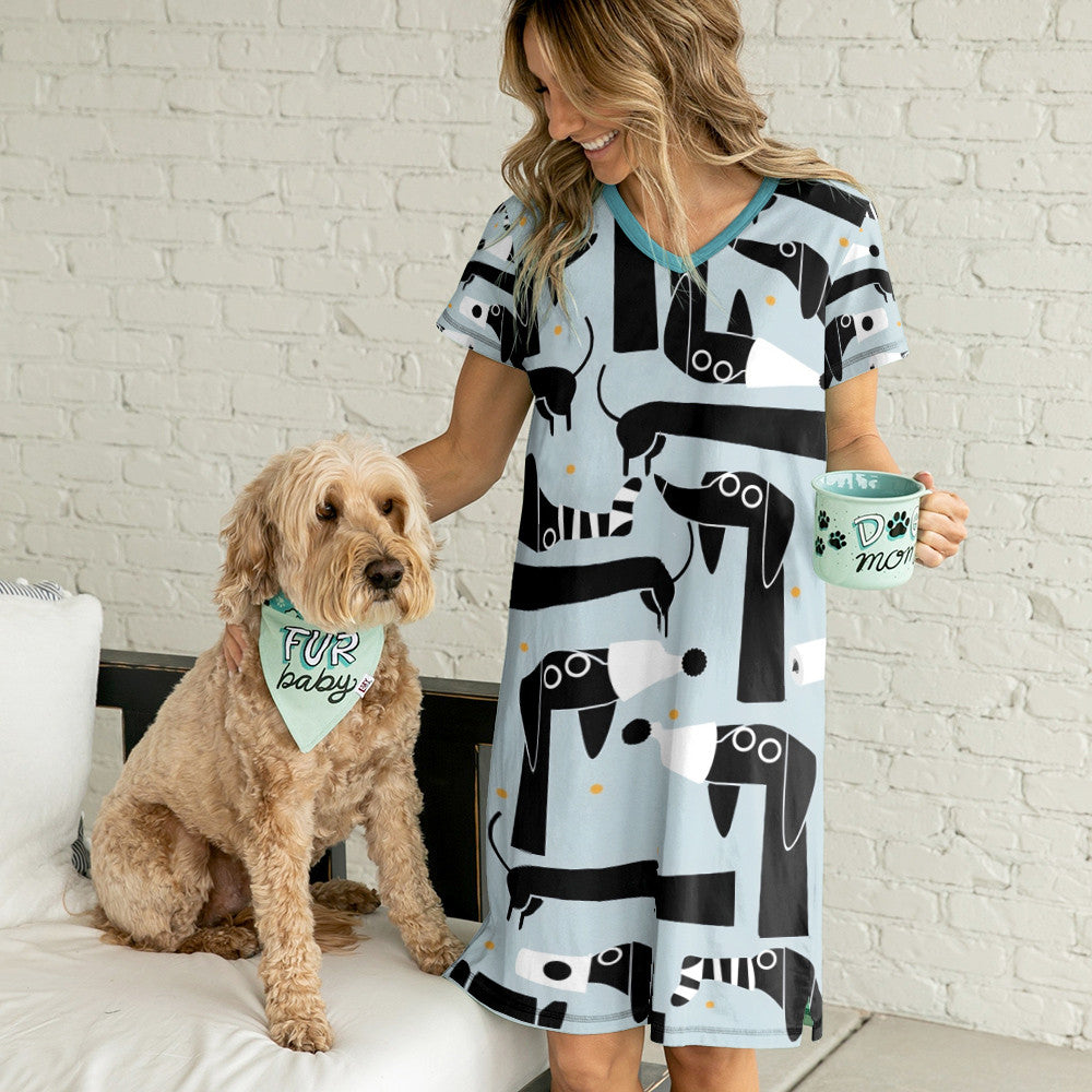 Dachshund Shineful® V-Neck Nightshirts Amazing Mn8