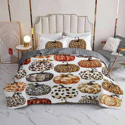 Shineful All Season Quilt 3-Piece Set Charming Pumpkins