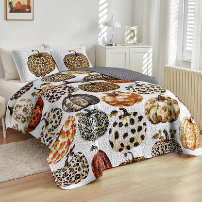 Shineful All Season Quilt 3-Piece Set Charming Pumpkins