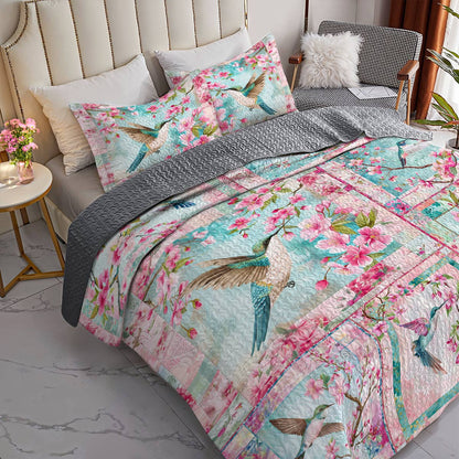 Shineful All Season Quilt 3-Piece Set Charming Hummingbird Cherry Blossoms