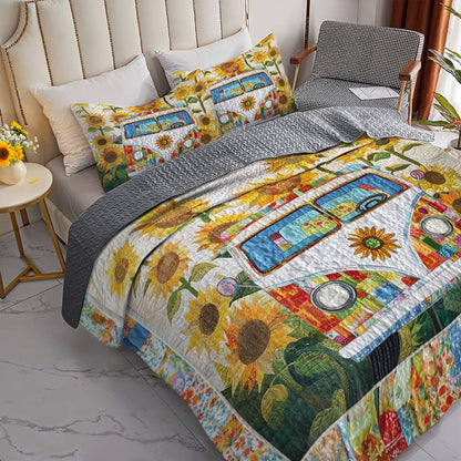 Shineful Flat Print All Season Quilt 3-Piece Set Sunshine Hippie Van