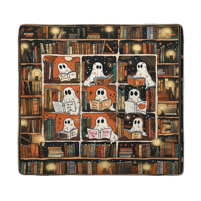 Shineful All Season Quilt 3-Piece Set Spooky Ghost Readers