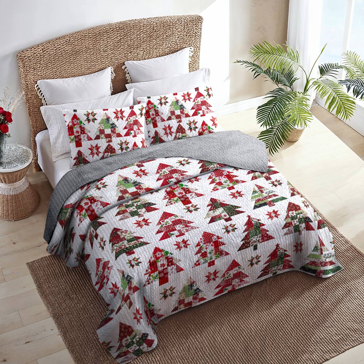 Shineful All Season Quilt 3-Piece Set Christmas Tree Lovely