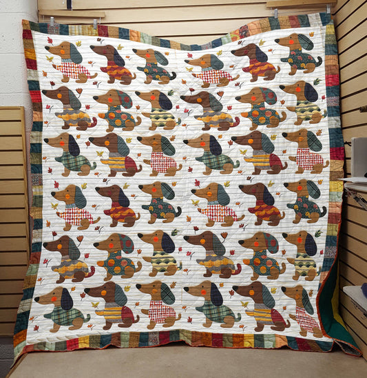 Shineful Flat Print Faux Quilt Blanket Cute Baby Dachshunds