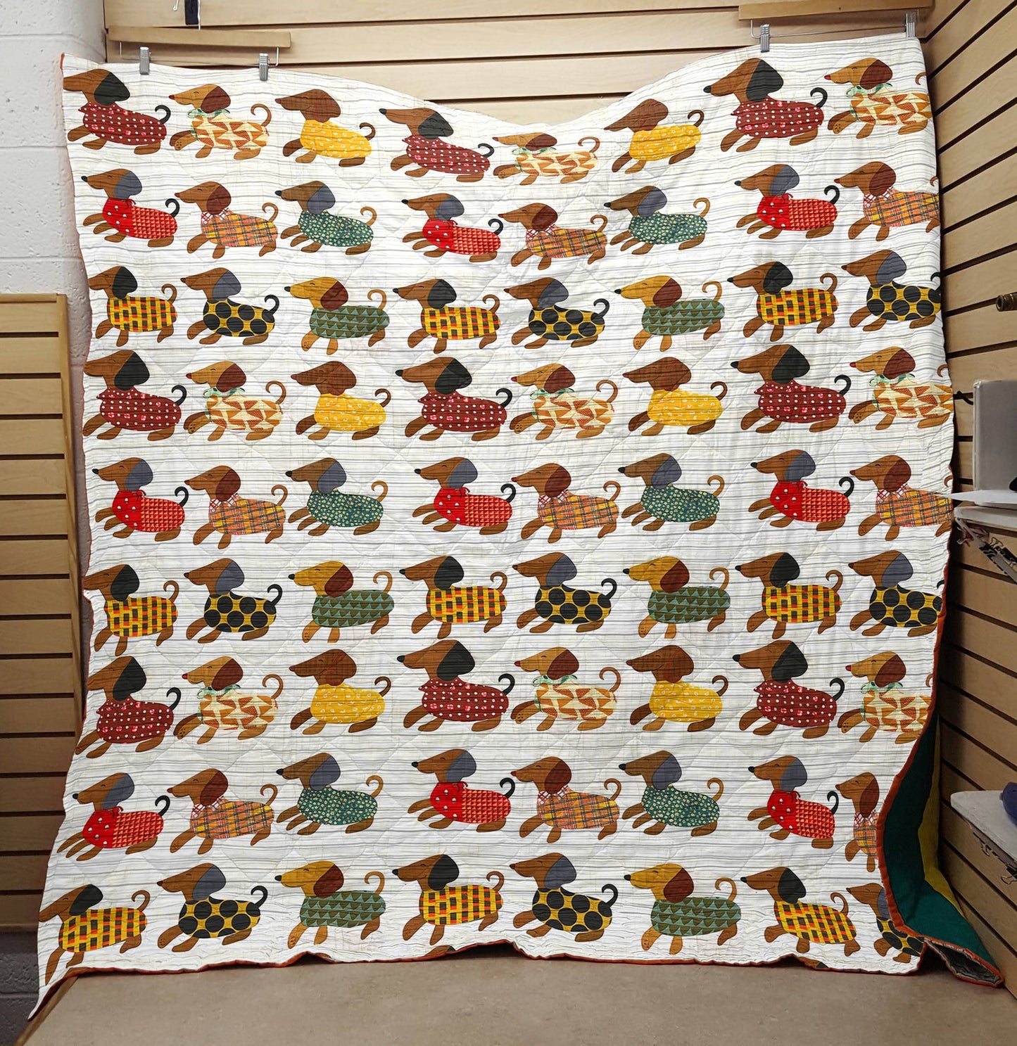 Shineful Flat Print Faux Quilt Blanket Playful Dachshunds