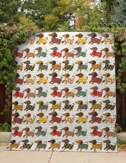 Shineful Flat Print Faux Quilt Blanket Playful Dachshunds