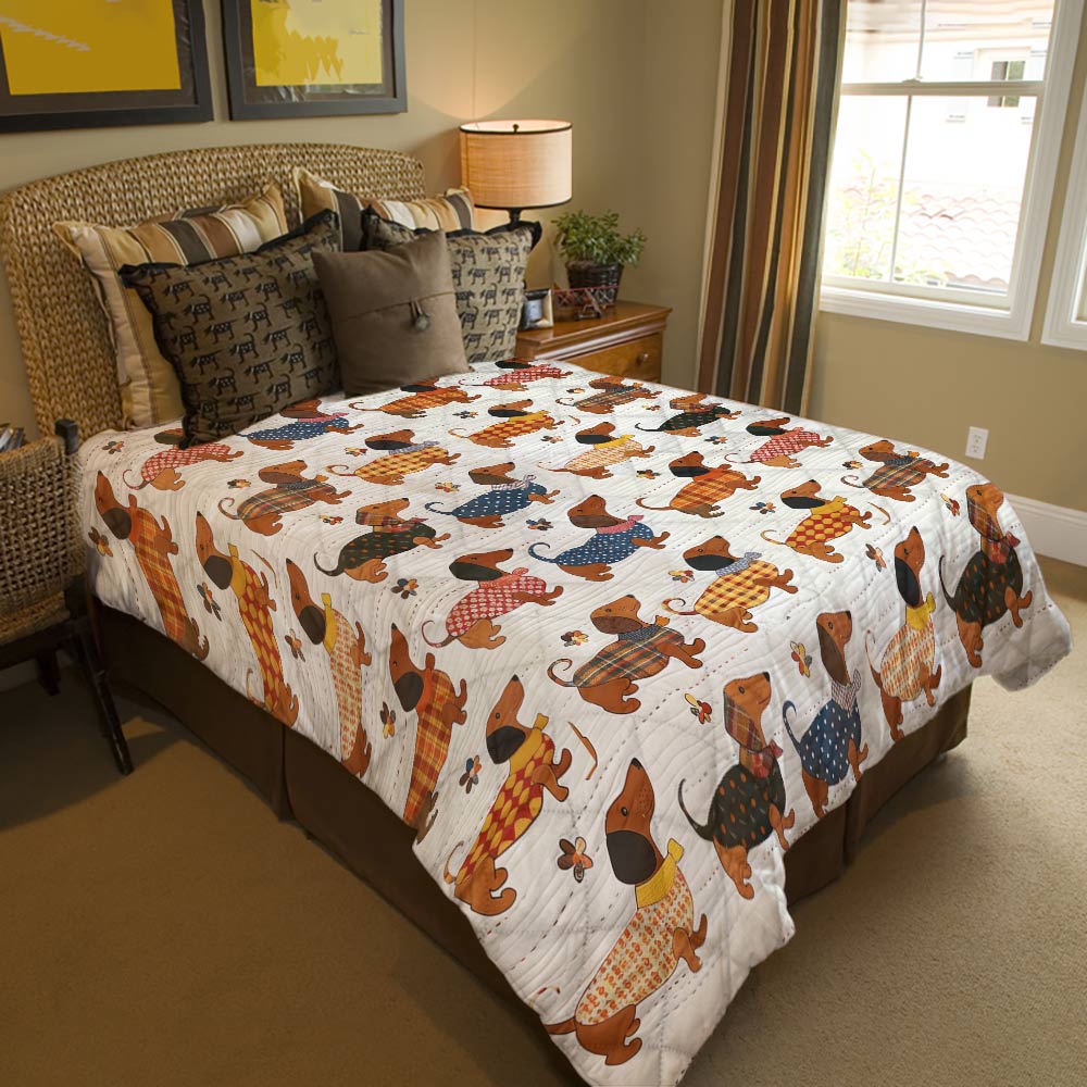 Shineful Flat Print Faux Quilt Blanket Affectionate Dachshunds