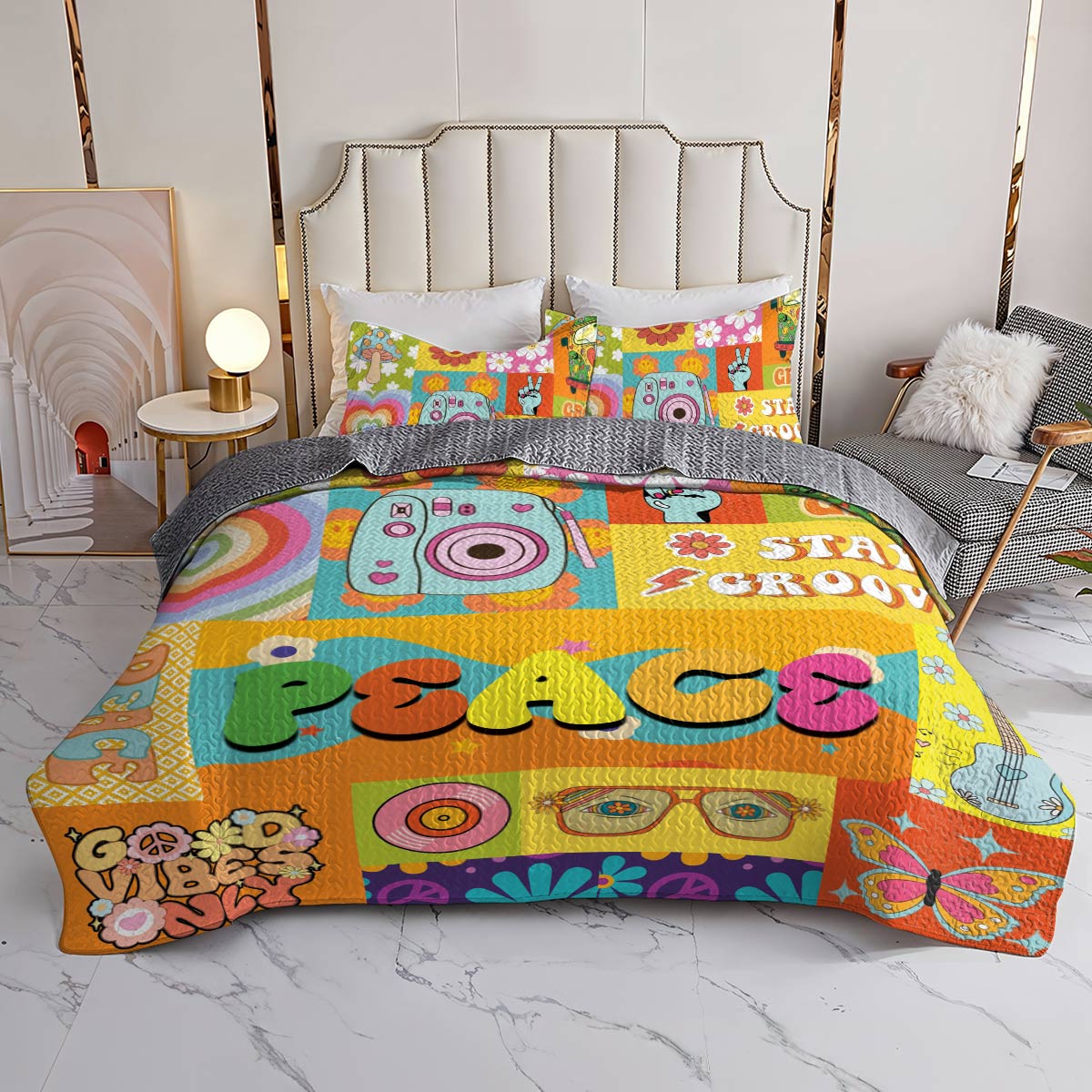 Shineful All Season Quilt 3-Piece Set Peace & Love