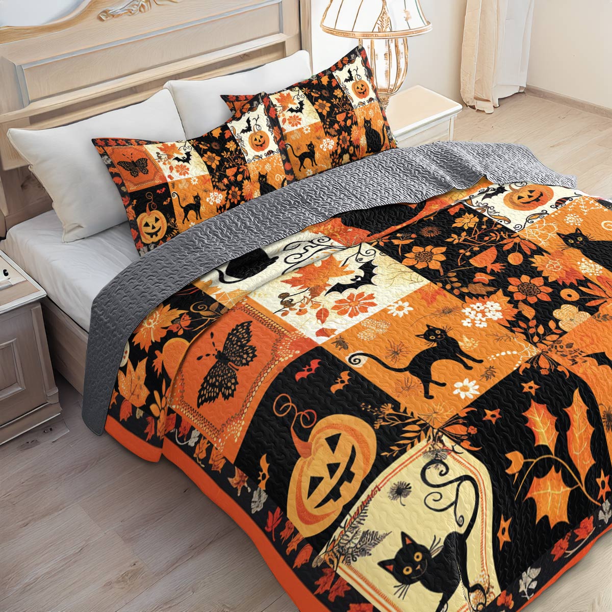 Shineful All Season Quilt 3-Piece Set Spooky Patches