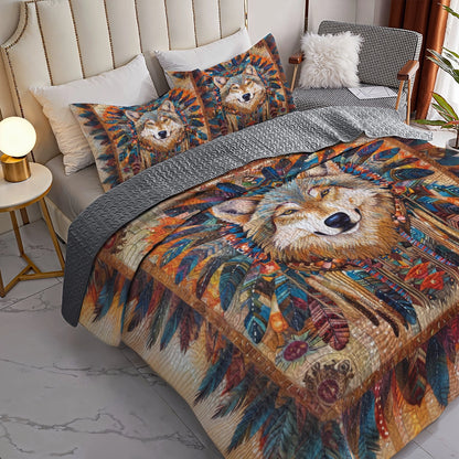 Shineful All Season Quilt 3-Piece Set - Native Wolf Regal Feather