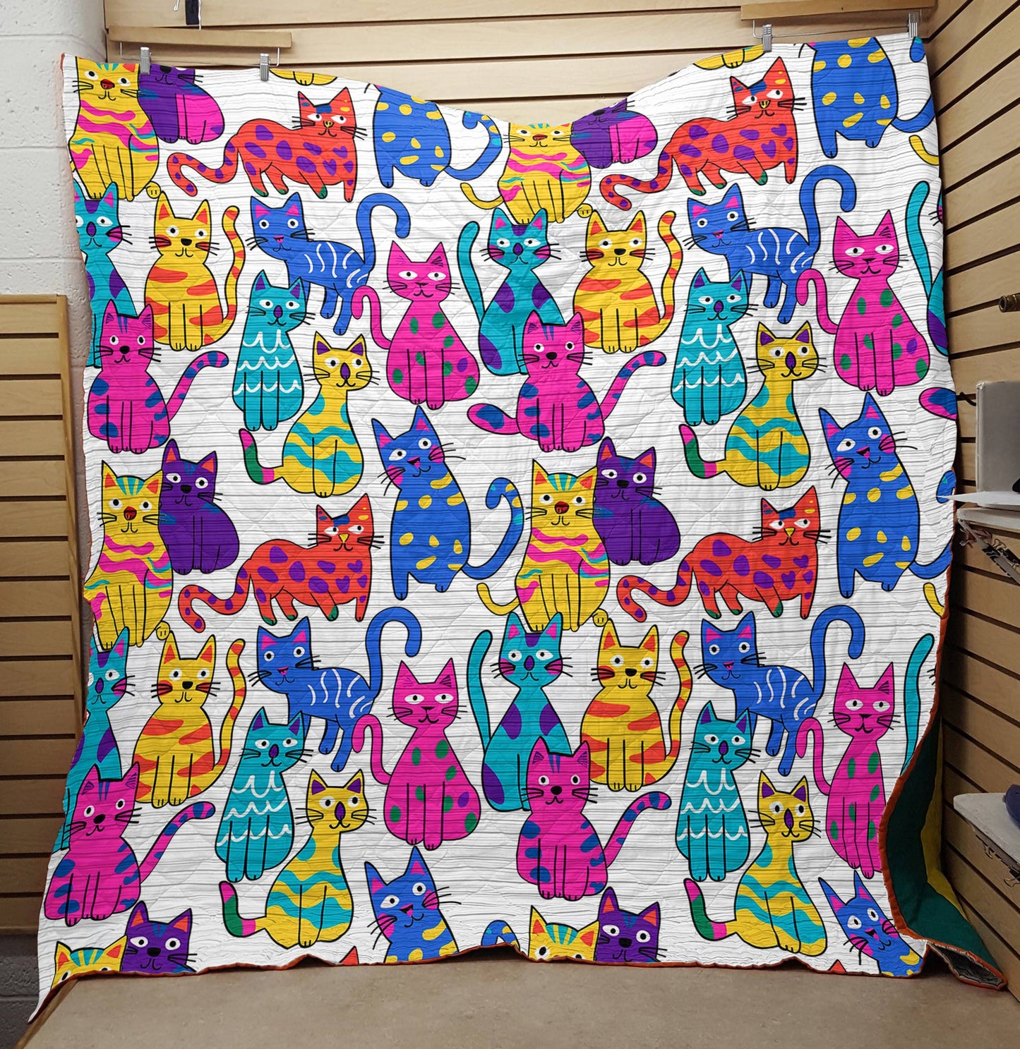 Shineful Flat Print Faux Quilt Blanket Colorful Cats