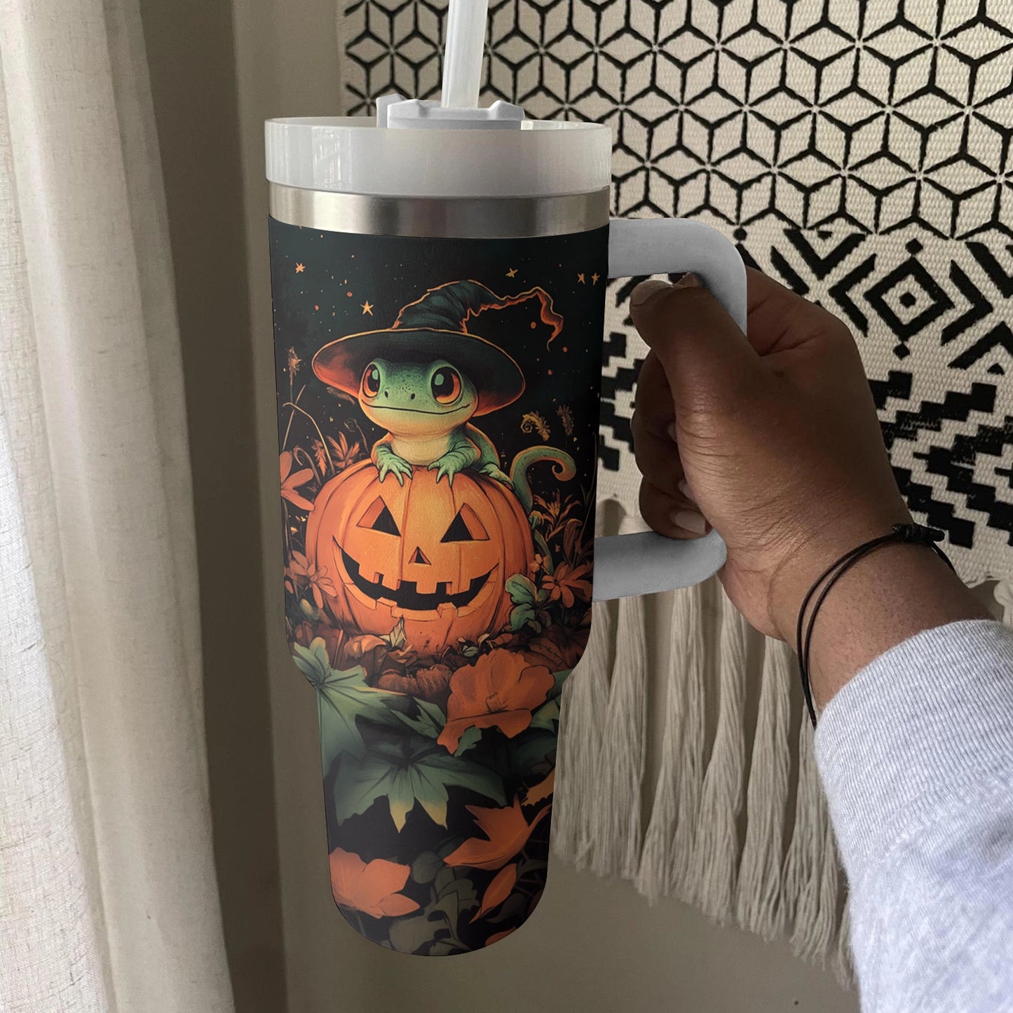 Shineful Tumbler Halloween Salamander Sips