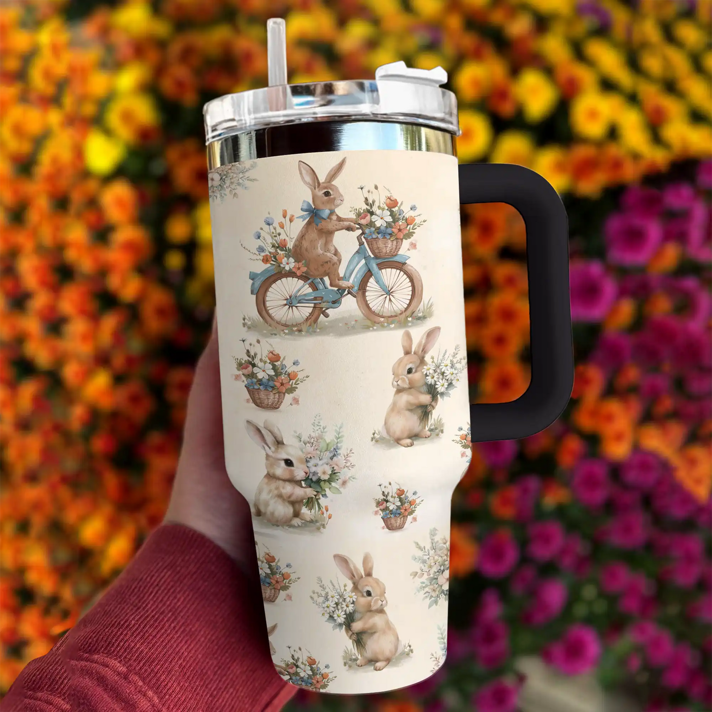 Glänzender Becher Hase mit Blume