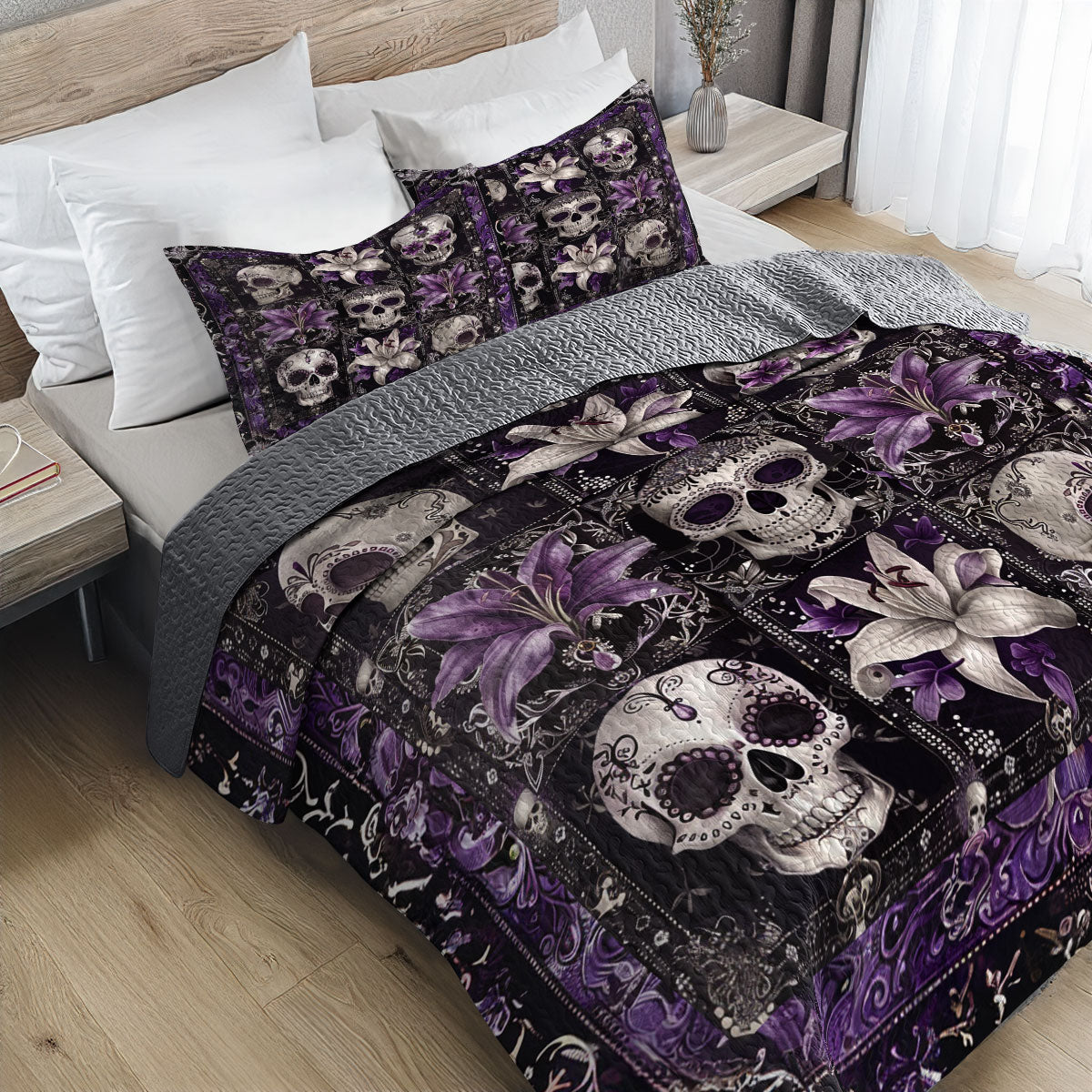 Shineful All Season Quilt 3-Piece Set Purple Skull Serenity